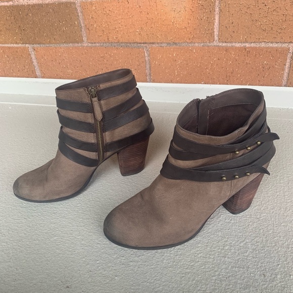 BP rustic brown booties with stud detailing - Picture 4 of 6